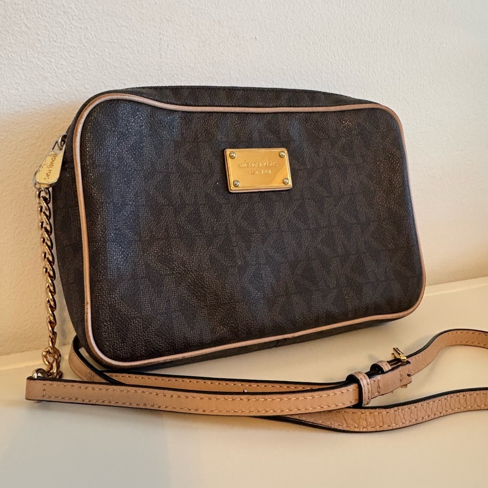 Michael Kors Dark Brown and Gold Shoulder Bag